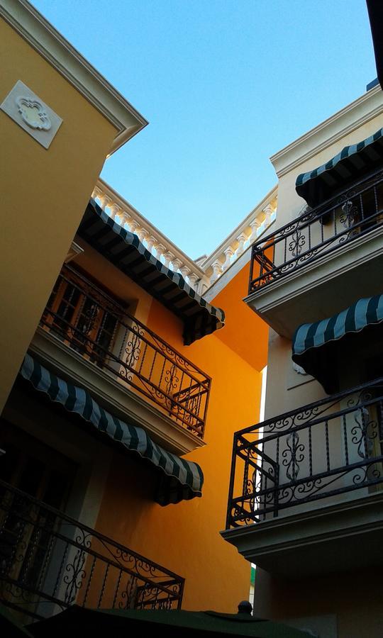 Cancun International Suites Exterior foto